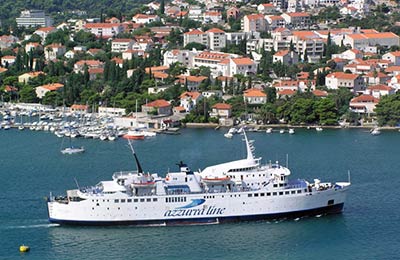 Boka en Azzurra Line färja med AFerry.se